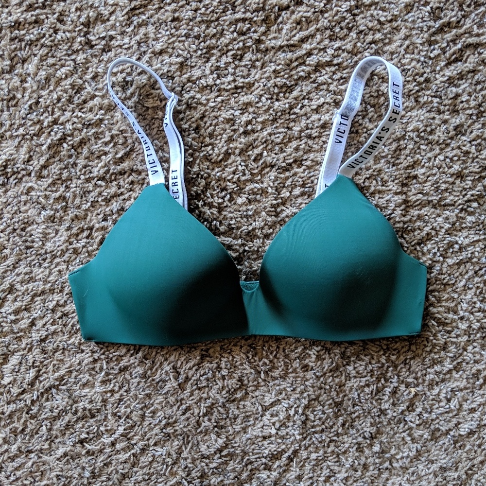 3/$25 Victoria's Secret 34B Bra